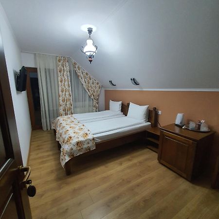Appartamento Casa Sofia Baltatesti Camera foto